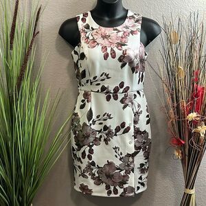 #32 Stella&Julie sleeveless floral, metallic sheath dress, size 10
